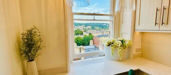 The Paragon Penthouse - Stunning Views over Bath!