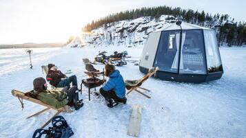 Snow and ski sports