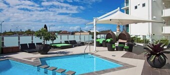 Pool View Retreat