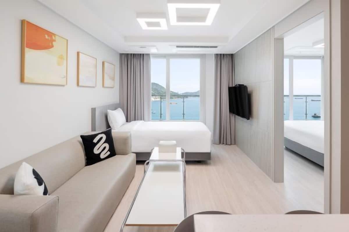 Premier Ocean Twin | 1 dormitorio, cortinas opacas, wifi gratis