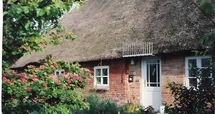 'Friesenhaus Anke' mit Gemeinschaftsgarten und Wi-Fi