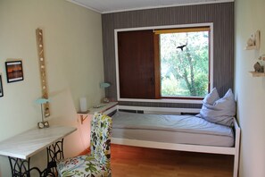 4 quartos, Wi-Fi de cortesia, roupa de cama