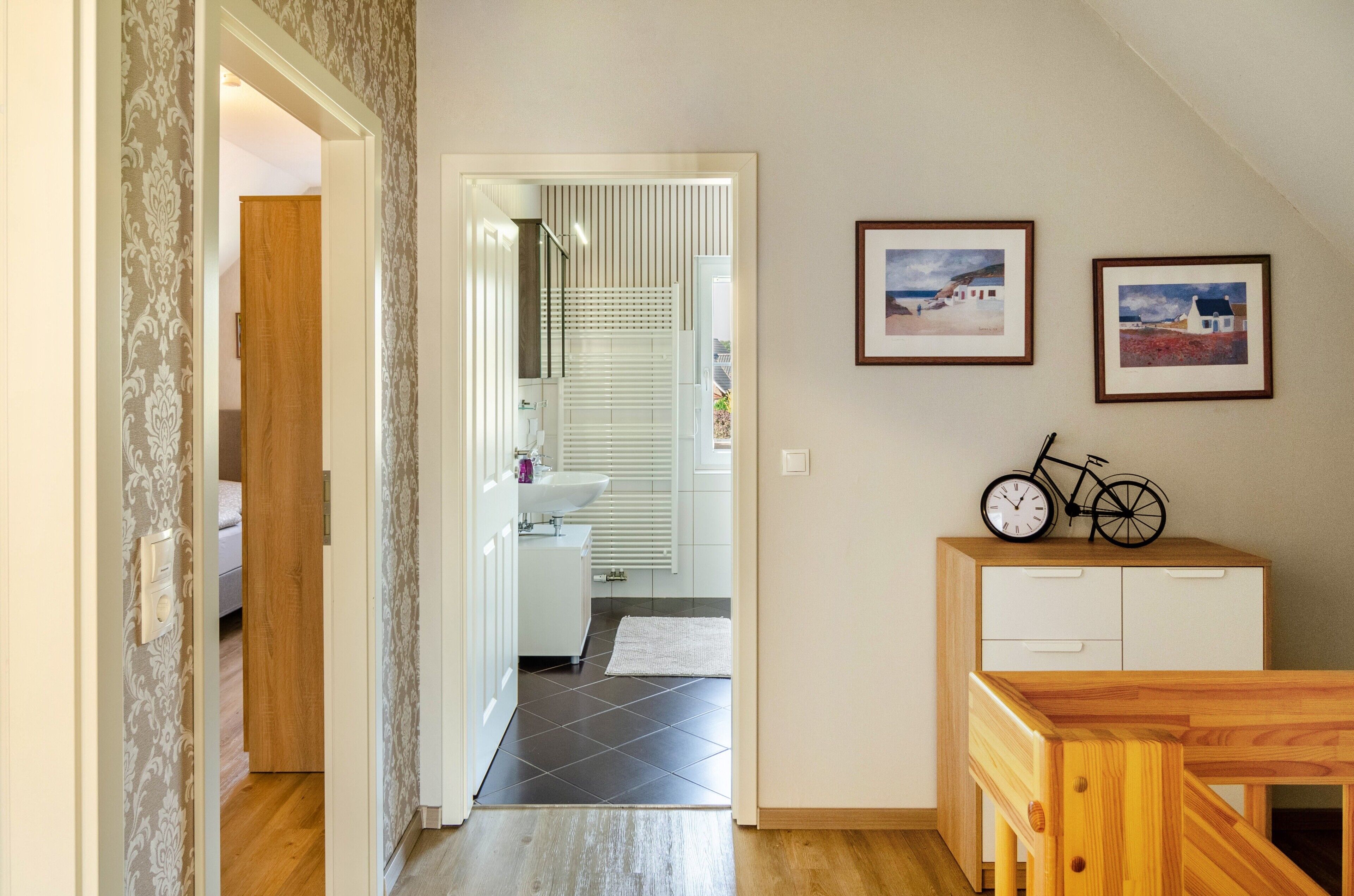 3 habitaciones, wifi gratis y ropa de cama 