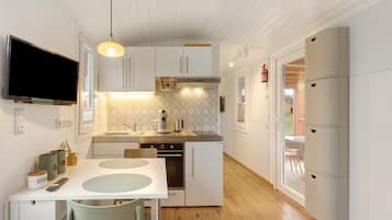 Kühlschrank, Ofen, Herdplatte, Geschirrspüler