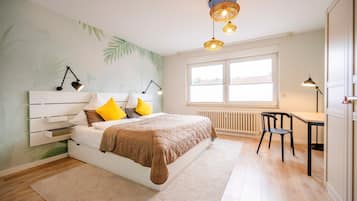 1 bedroom, free WiFi, bed sheets