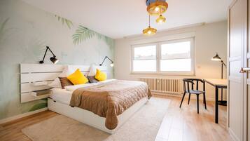 1 bedroom, free WiFi, bed sheets