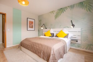1 bedroom, free WiFi, bed sheets
