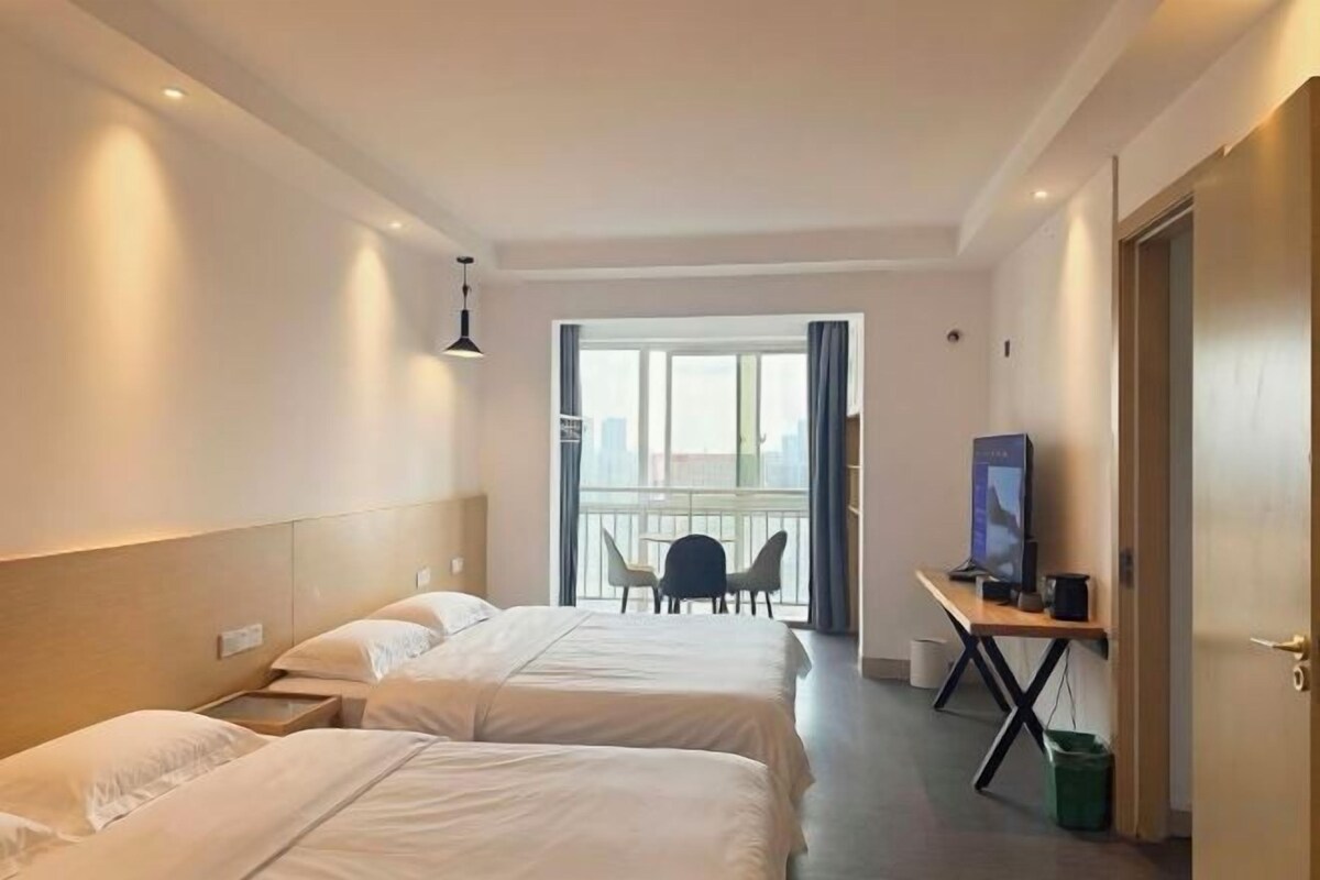 Family Friendly Twin Room