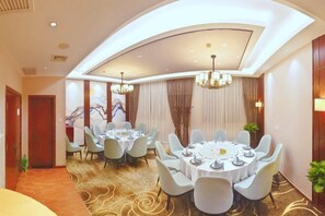 Restaurant - Nanyang Hotel, Jiaotong University, Xi'an (Jiaotong University Qinglong Temple) (Xi'an)