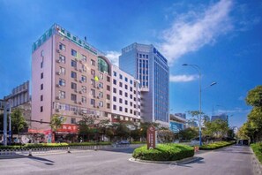 Unclassified image, 5 of 35, button - GreenTree Alliance Hotel (Kunming Chuanjin Road Subway Station) (Kunming)
