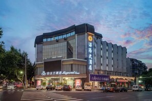 Exterior - Magnotel Hotel (Liye Baisanbon Shanghecheng Store) (Liyang)