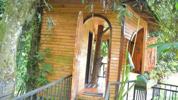 Tree House, Mountain View | 1 bedroom, individually furnished, free WiFi