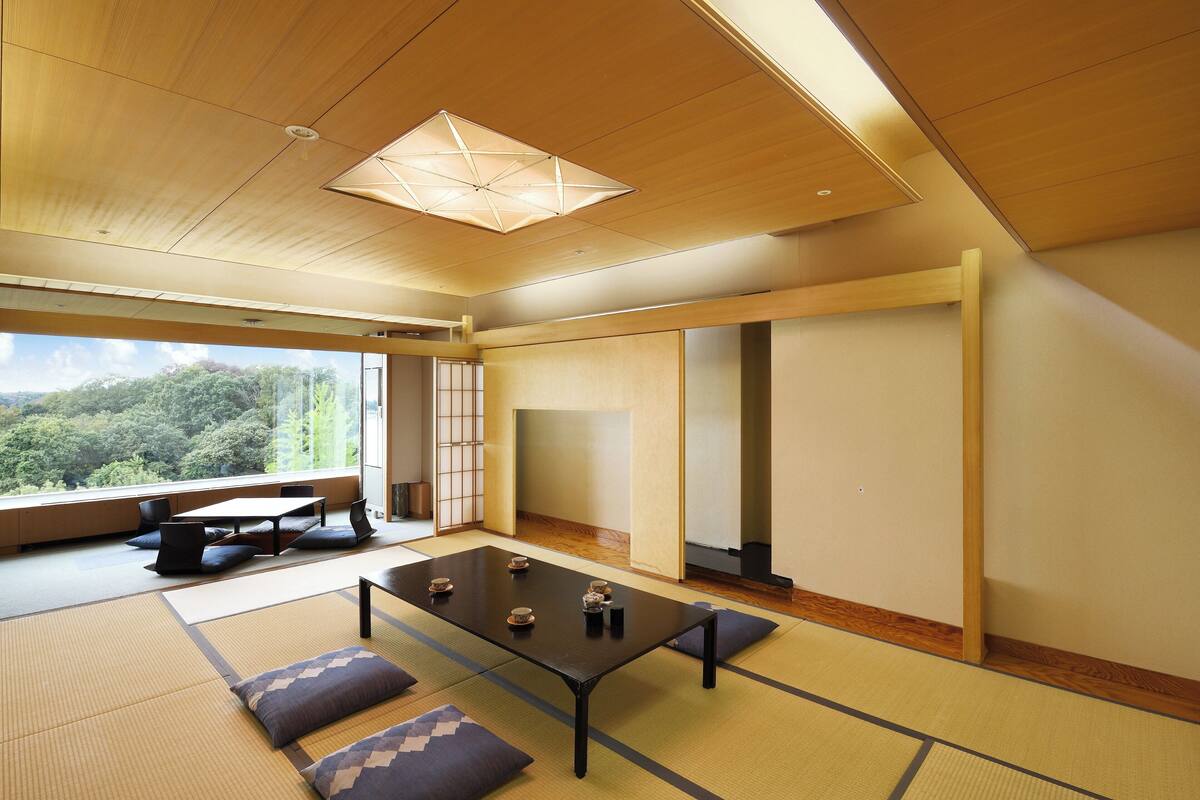 ห้องพักสำหรับ 4 คนสไตล์ญี่ปุ่น, ปลอดบุหรี่ (Japanese Style with 12 Tatami) | ตู้นิรภัยในห้องพัก, เตารีด/โต๊ะรีดผ้า, ผ้าปูที่นอน