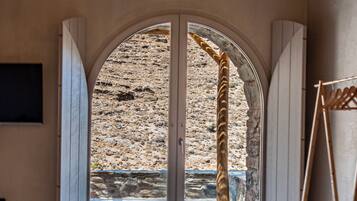 Luxury Villa, Sea View | Blackout drapes, soundproofing, iron/ironing board, free WiFi