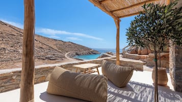 Luxury Villa, Beach View | Terrace/patio