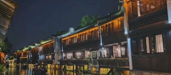 Congcong Nian · Joyful Lan · Qijing Garden Homestay (West Gate Scenic Spot)