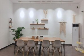 Dining - Those Years · Joyful Lan · Qijing Garden Homestay (West Gate Scenic Spot) (Tongxiang)