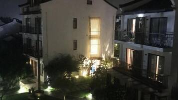 Ngoại thất