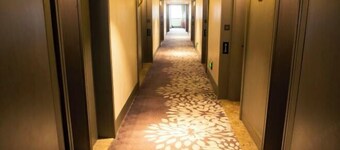 Radow Hotel (Cangnan Longxiang)