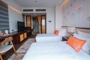 In-room safe, desk, laptop workspace, blackout curtains - Ocean Sense Hotel (Hai Phong)