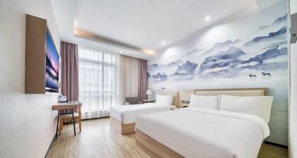 Hangzhou Luming Linshe Hotel (Qingchun Square Subway Station)