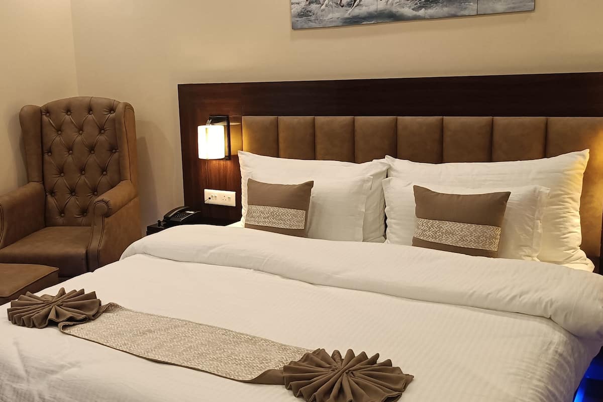Deluxe Room, City View | Free WiFi