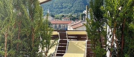 Chambre Double Deluxe, vue colline | Terrasse/Patio