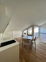 Suíte luxo, vista para a colina | Cozinha privada