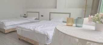 Taining Luxiang Nanhui Hotel (Jinhu Prairie)