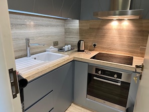 Microwave, oven