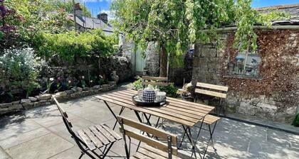 Tranquil Kendal Cottage Retreat