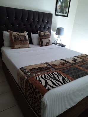 Dobbeltværelse | Skrivebord