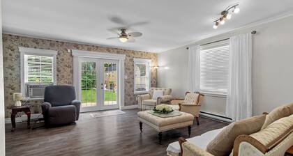 Chez Michele | 3 Bd | Parking | Yard