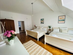 1 chambre, fer et planche à repasser, Wi-Fi, draps fournis