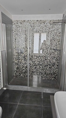 PRIMAFILA PREMIUM GUEST HOUSE 