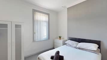 3 phòng ngủ, bàn ủi/dụng cụ ủi quần áo