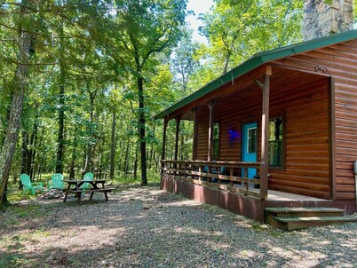 Lost In The Woods Cabin | Hochatown Cabin with Hot Tub, Fire Pit, Grill & Pets