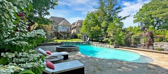 Custom Built Home in Richmond Hill