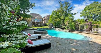 Custom Built Home in Richmond Hill