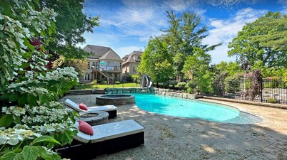 Custom Built Home in Richmond Hill