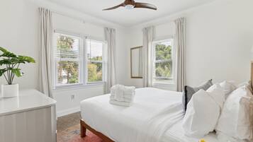 2 bedrooms, iron/ironing board, travel cot, WiFi