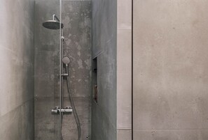 Dusche, Haartrockner