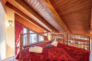 ラグジュアリー アパートメント 1 ベッドルーム (La Casa di Camus) | 1 室のベッドルーム、ベッドシーツ