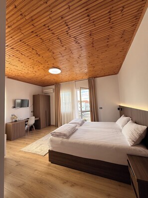 Comfort-Doppel- oder -Zweibettzimmer