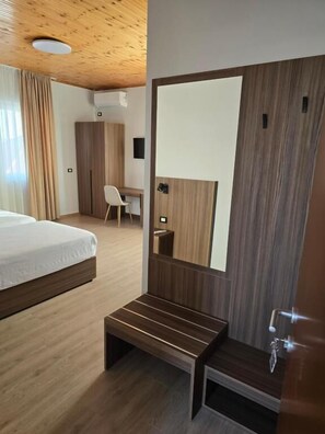 Comfort-Doppel- oder -Zweibettzimmer