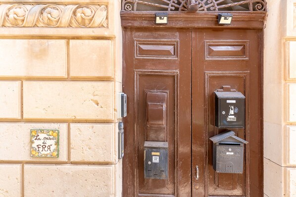 Apartment | 2 bedrooms - A Casa di Fra in Siracusa (Syracuse)