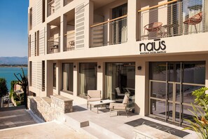 Front of property - Naus Hotel (Nafplio)