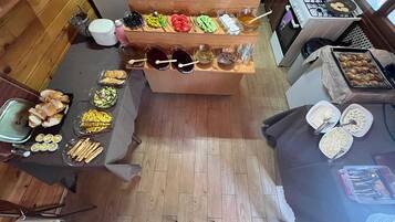 Desayuno bufé gratuito y diario
