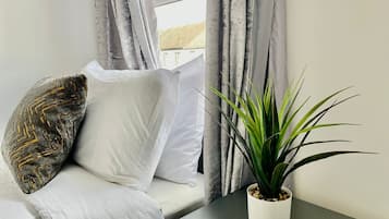3 bedrooms, WiFi, bed sheets