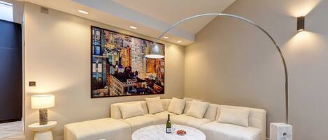 TV, stereo, offices